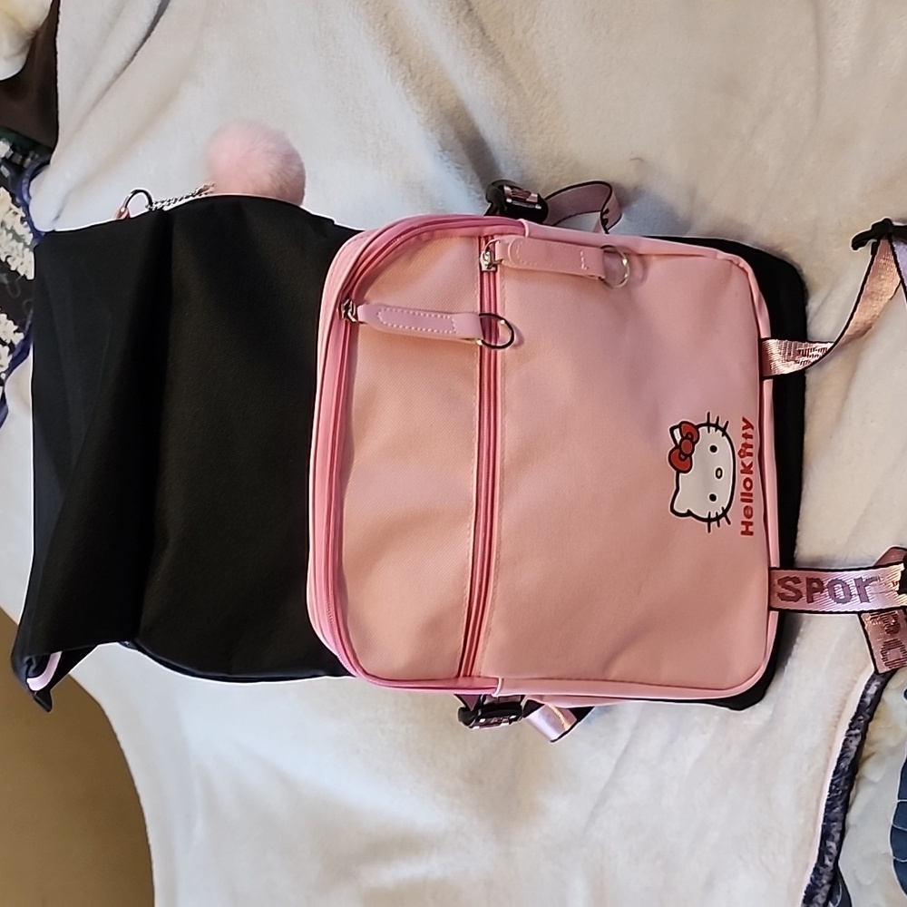 Hello Kitty backpack. - Picture 3 of 6